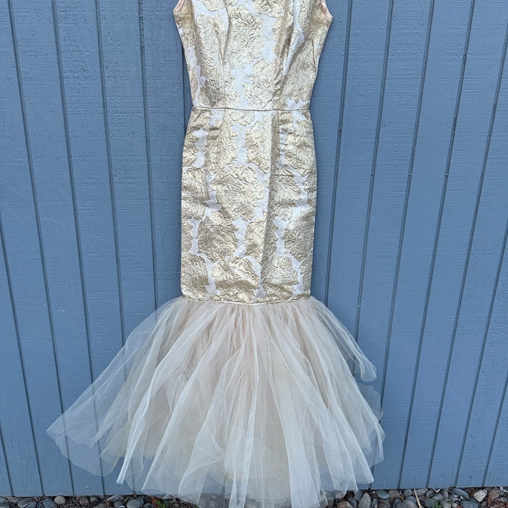 Vintage 80’s Gold and White Mermaid Dress - Picture 2 of 12